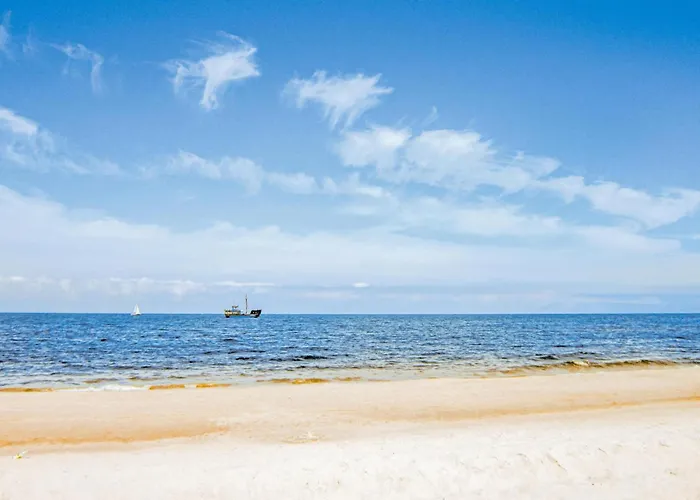 In With Wifi شقة *